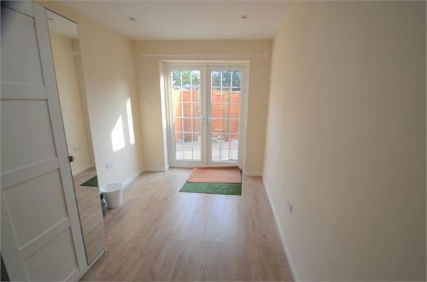 Fernside Avenue, Mill Hill